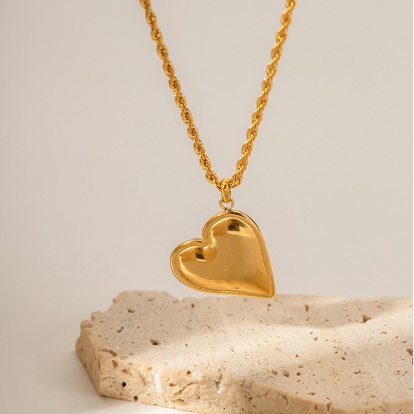 Gold Heart Necklace*Rope Necklace*Waterproof And Sweatproof Jewelry - Picture 3 of 4